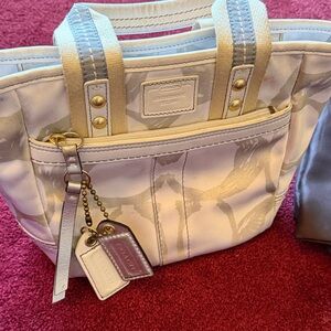 Coach White and Tan Tote Bag